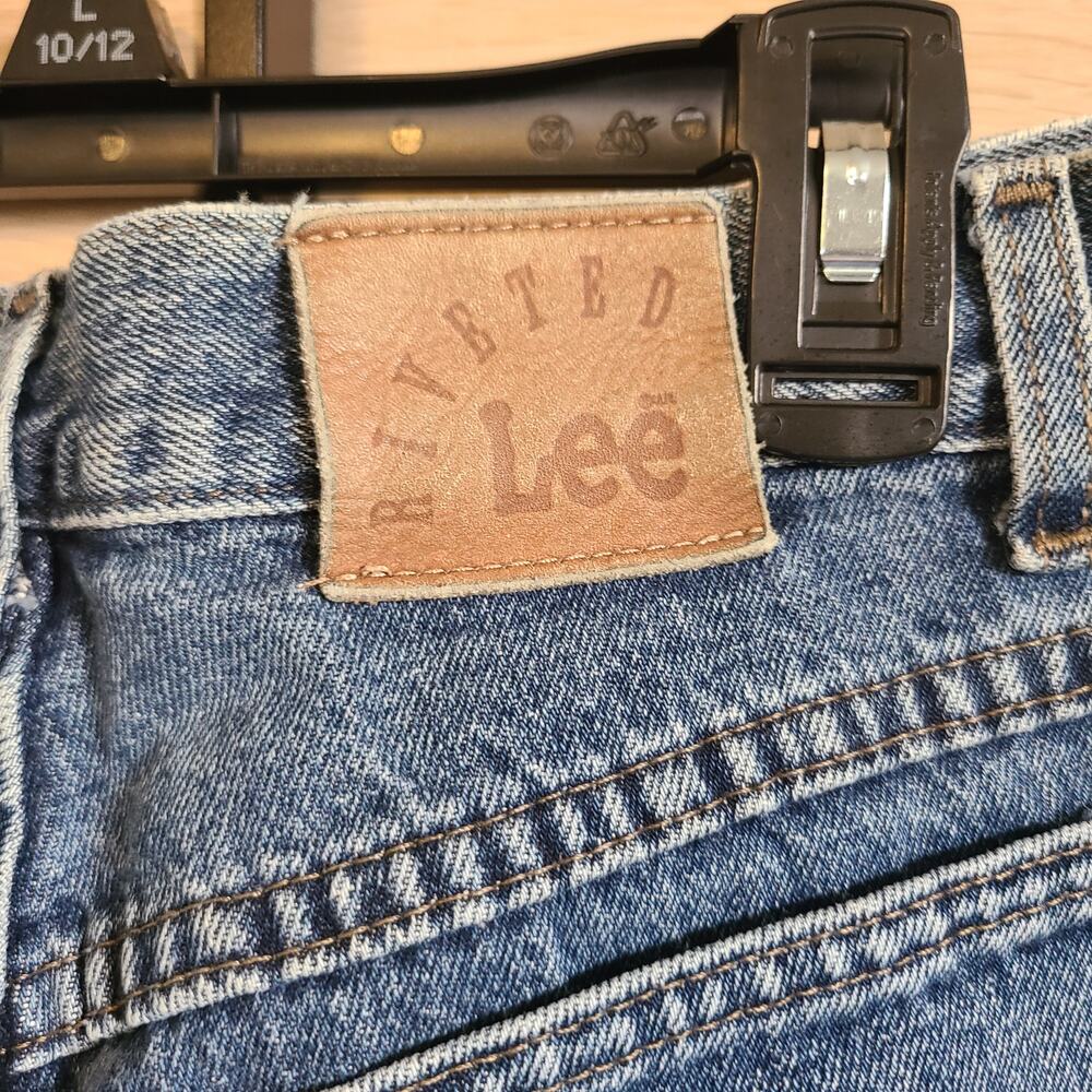 VTG Lee Riveted Jeans Womens 27x29 Blue Medium Wash High Rise Tapered Mom Denim - Picture 3 of 8